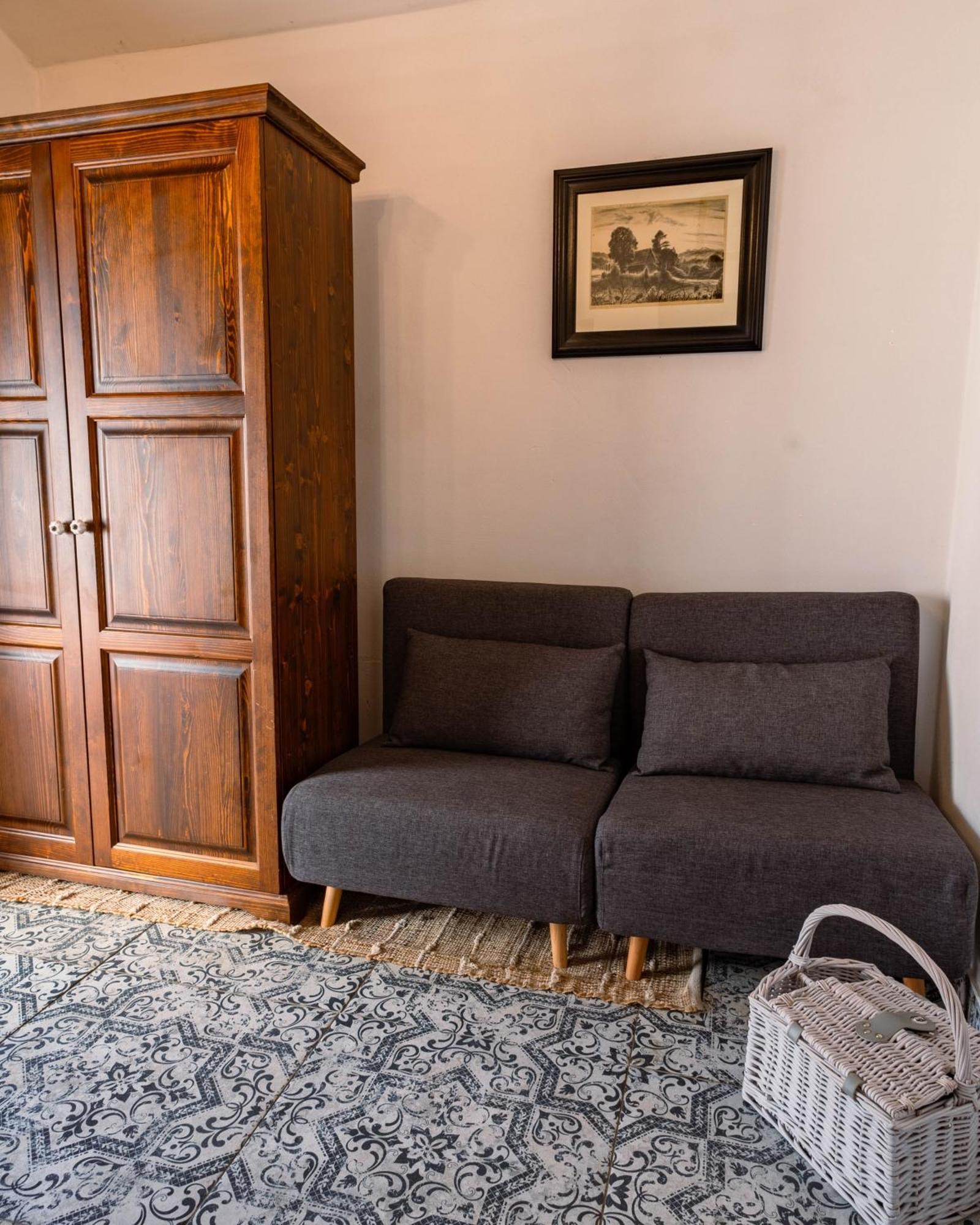 Luxusni Apartman S Krbem - Kunraticke Svycarsko Kunratice  Exteriér fotografie
